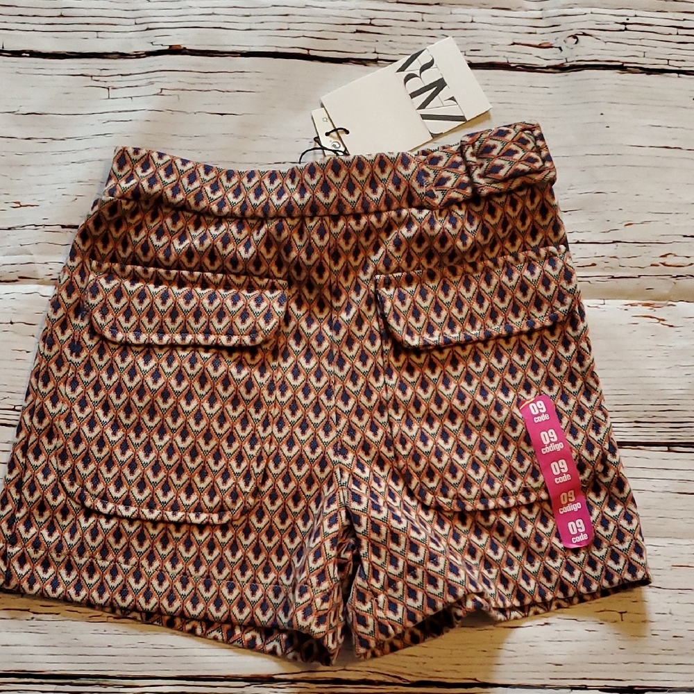 🆕️ ZARA GIRLS STYLISH PULL ON SHORTS 👩